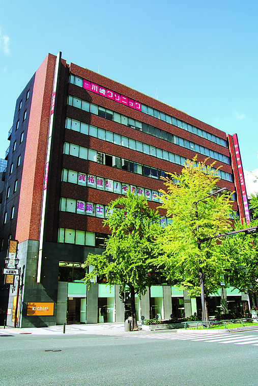 ファーストステージ 心斎橋店の店舗内観